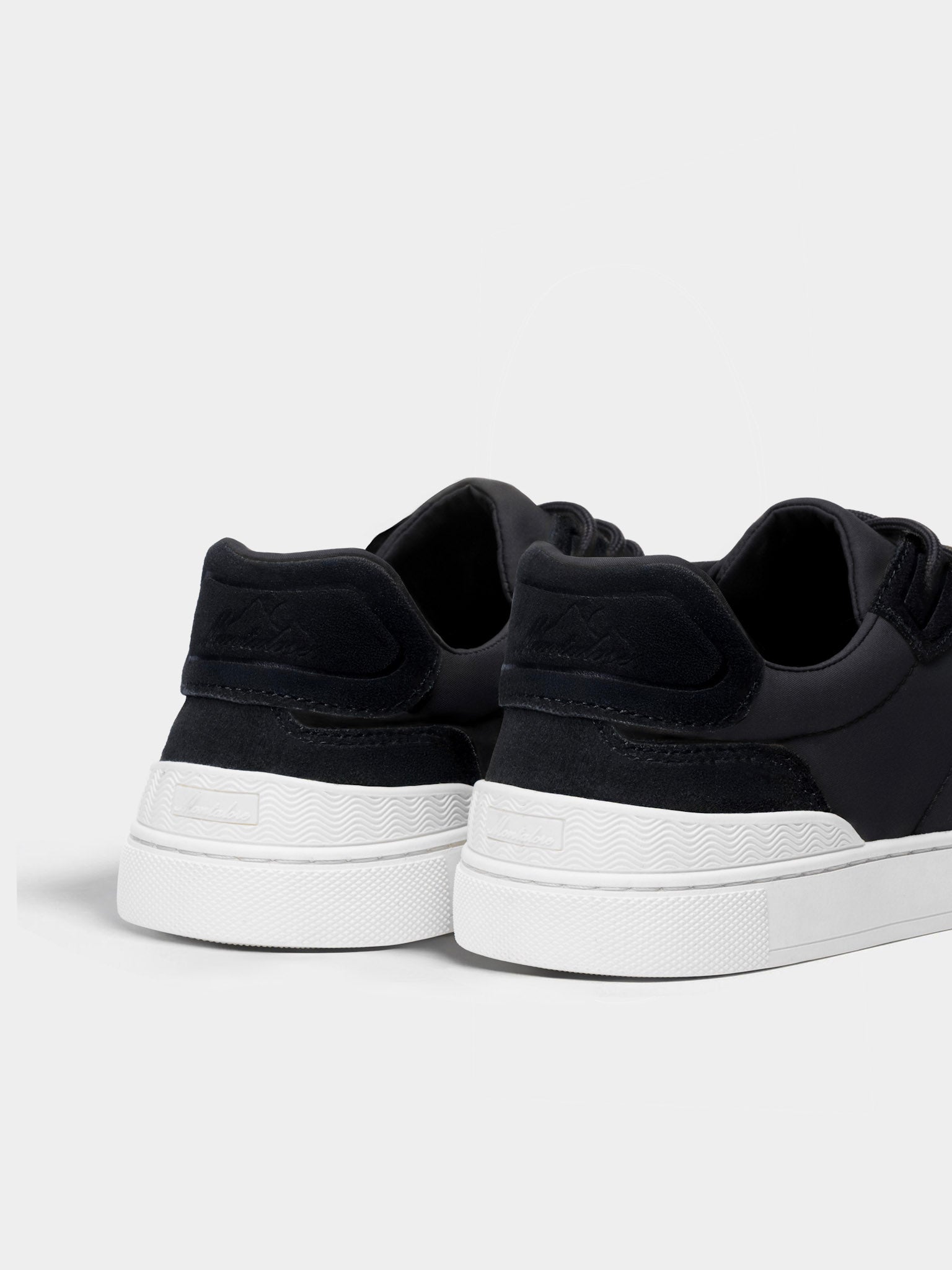 EVEREST - MIDNIGHT BLACK